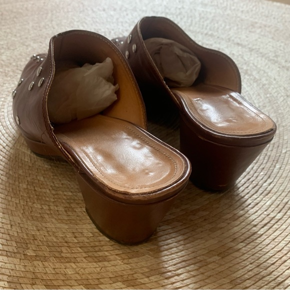 Rani Bageria - Picture 3 of 5